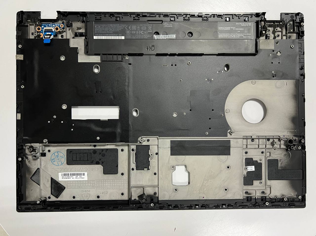 Топкейс для Lenovo ThinkPad P52s