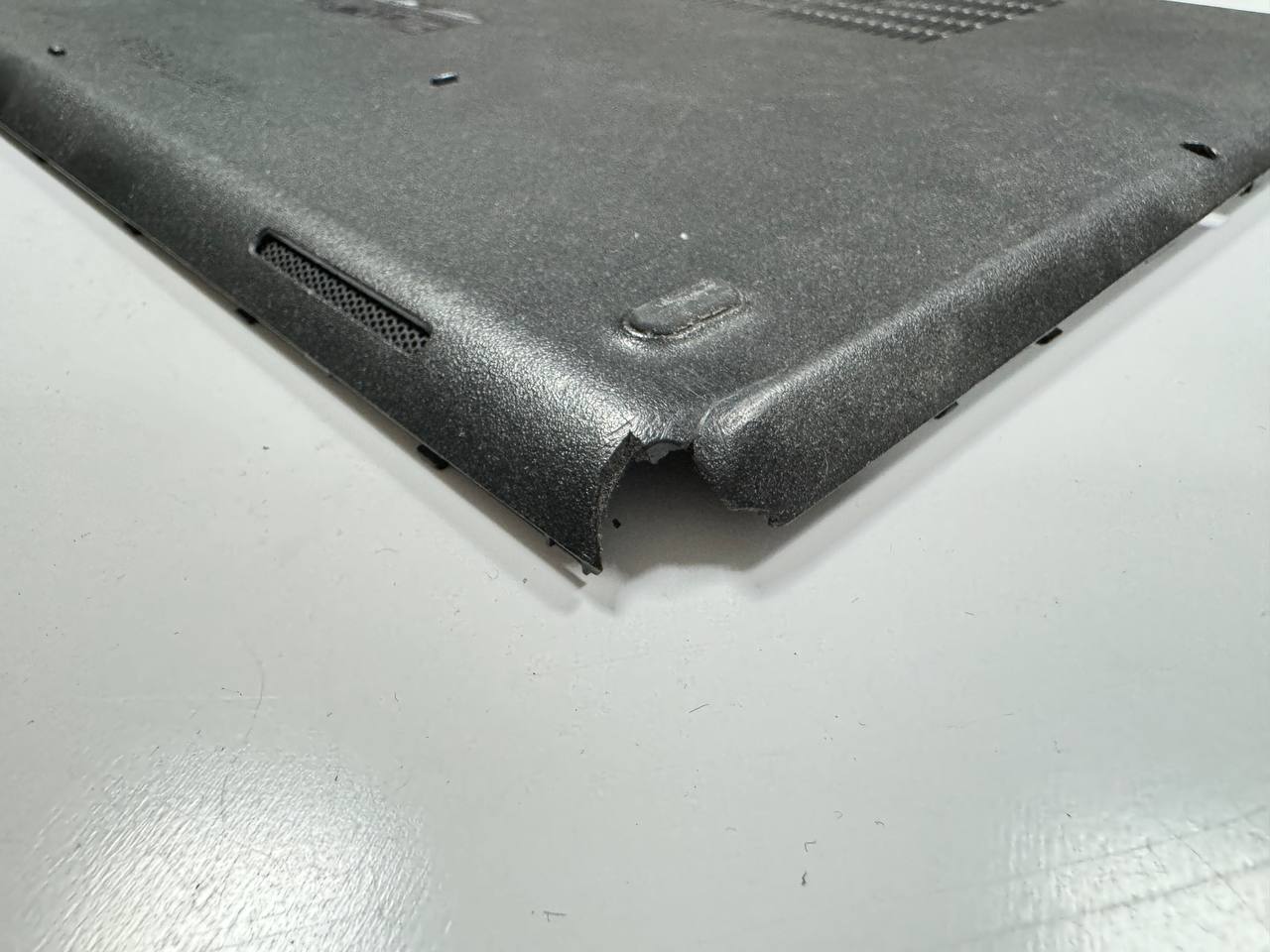 Сервісна кришка dell latitude 5580