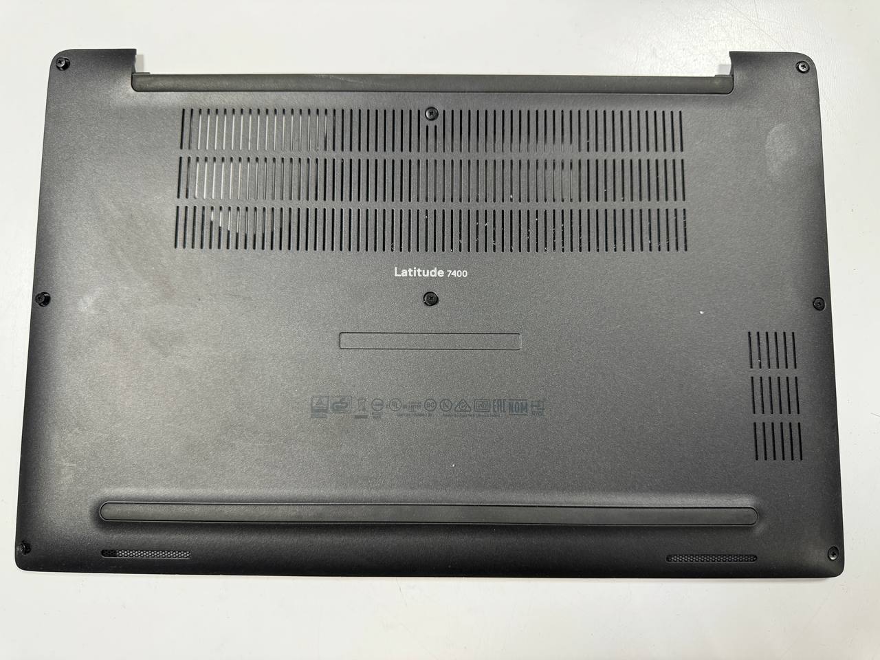 Сервісна кришка dell latitude 7400 нова