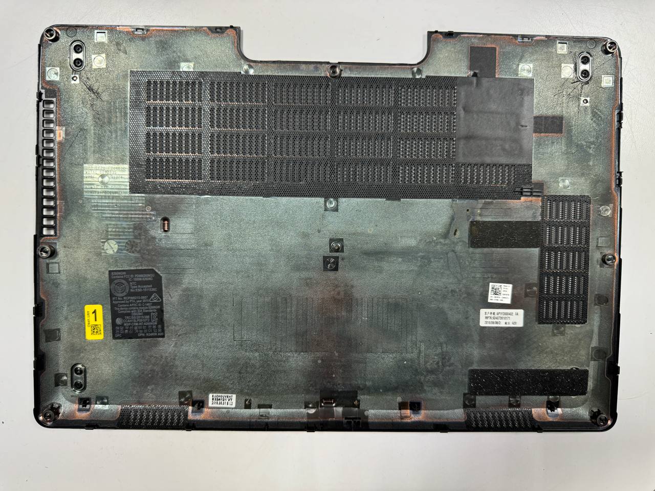 Сервісна кришка dell latitude e5470
