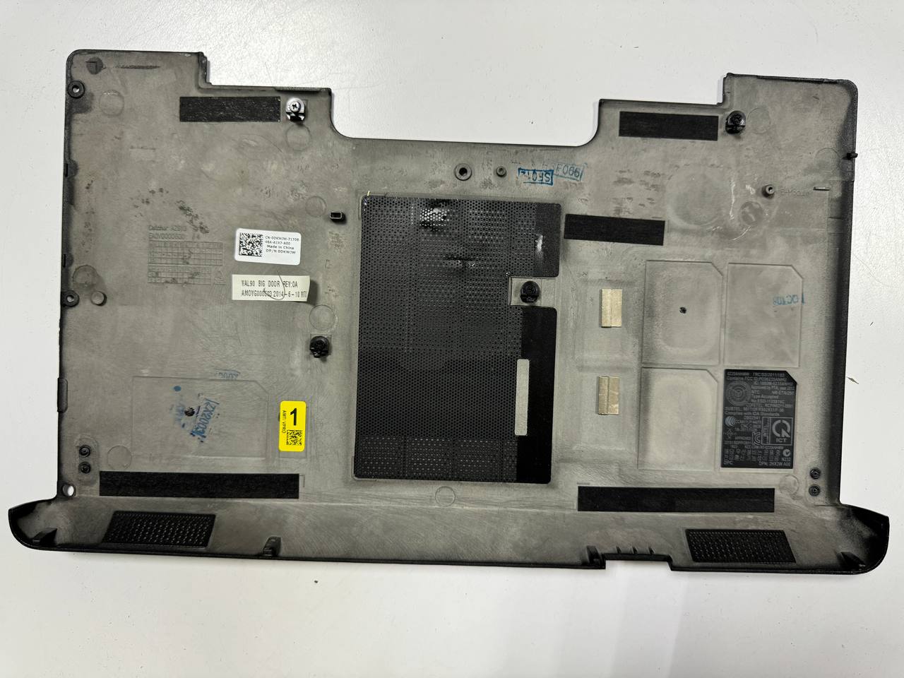 Сервісна кришка dell latitude e6440