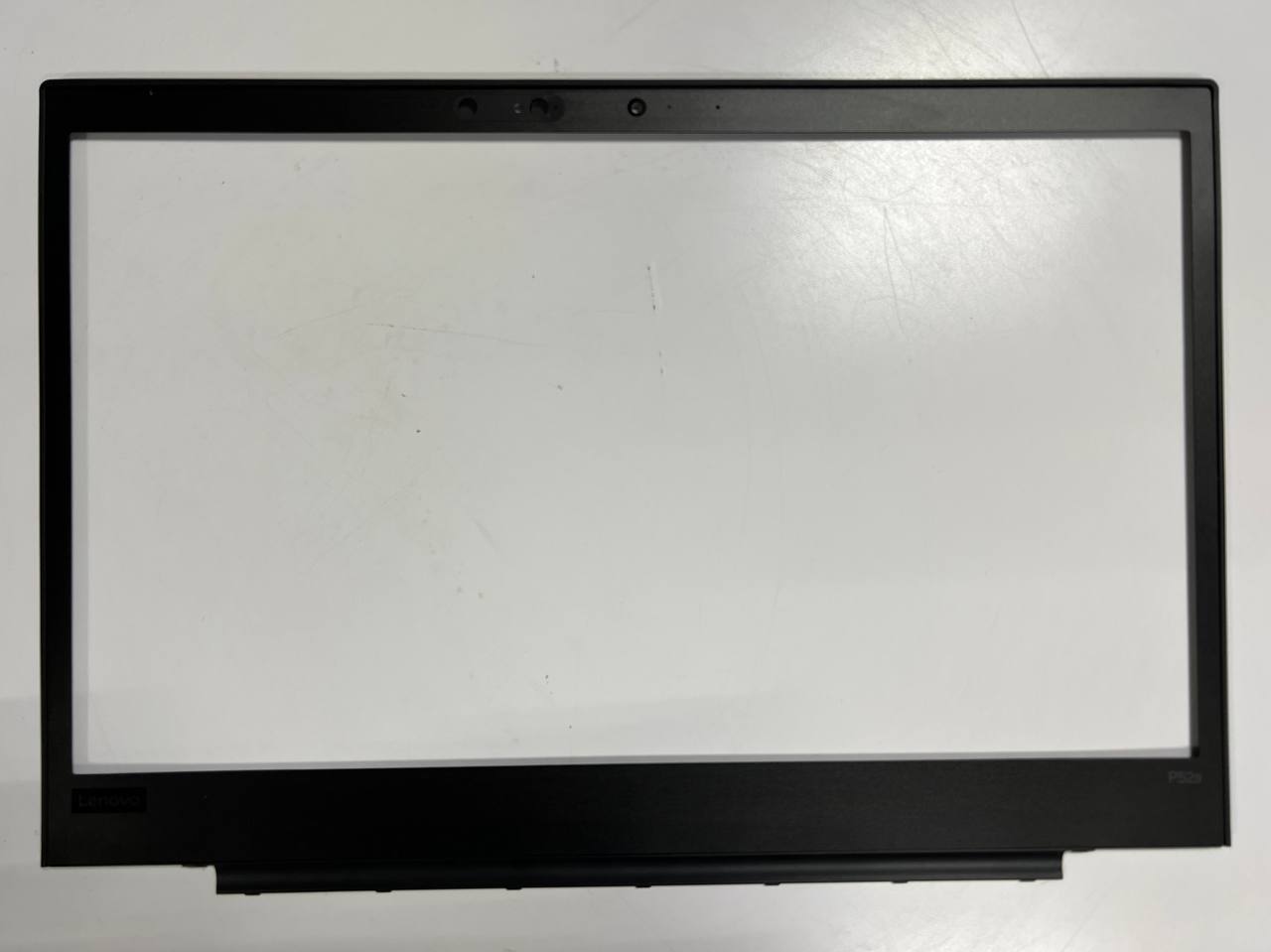 Рамка Lenovo ThinkPad P52s  15,6”
