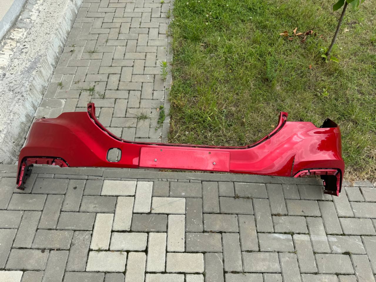 Бампер MG ZS EV 2021 голий