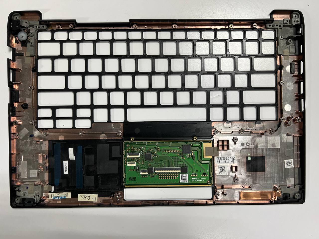 Топкейс дял ноутбука DELL Latitude 7480