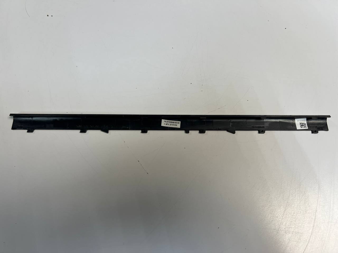 Заглушка петлів для ноутбука DELL Latitude 7480