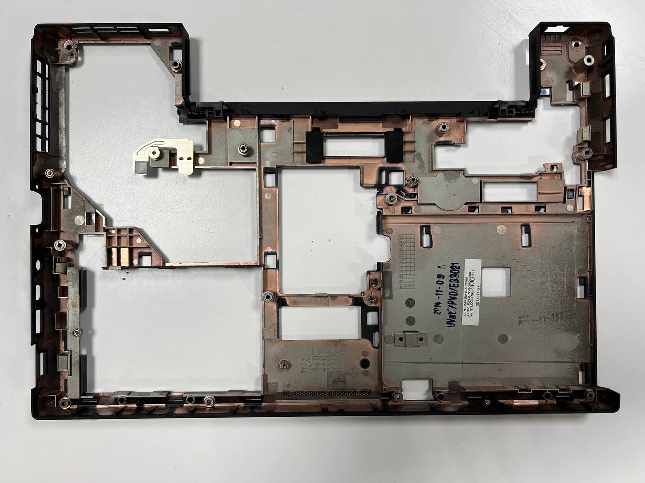 Нижня частина топкейсу для ноутбука Lenovo ThinkPad T440P