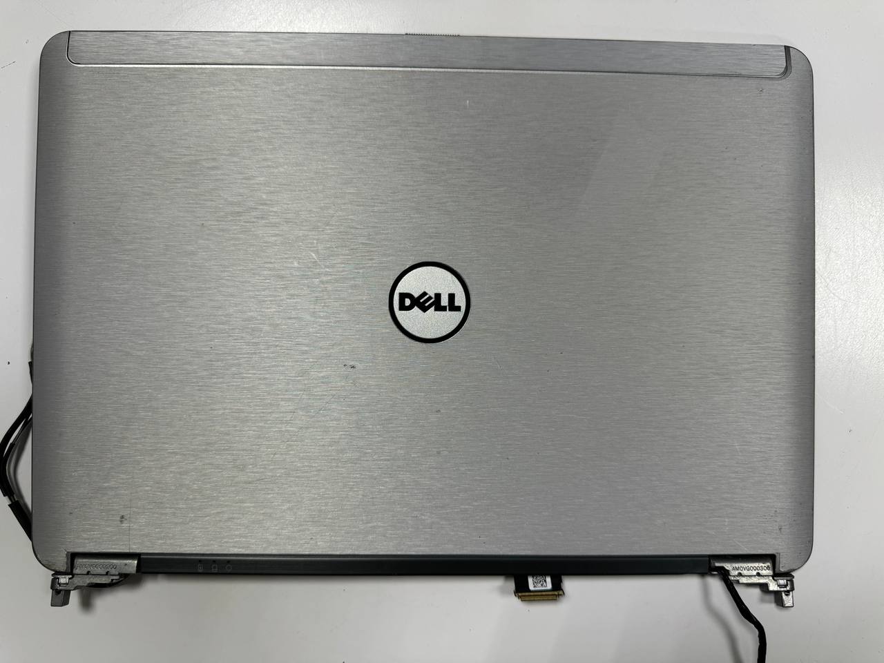 Верхня кришка матриці dell latitude e6440