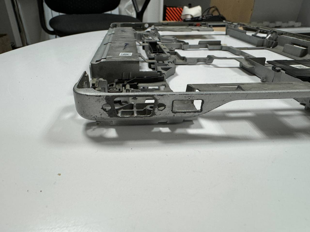 Корпус нижній dell e6440