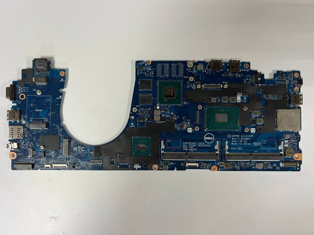 Материнська плата Dell Latitude 5580