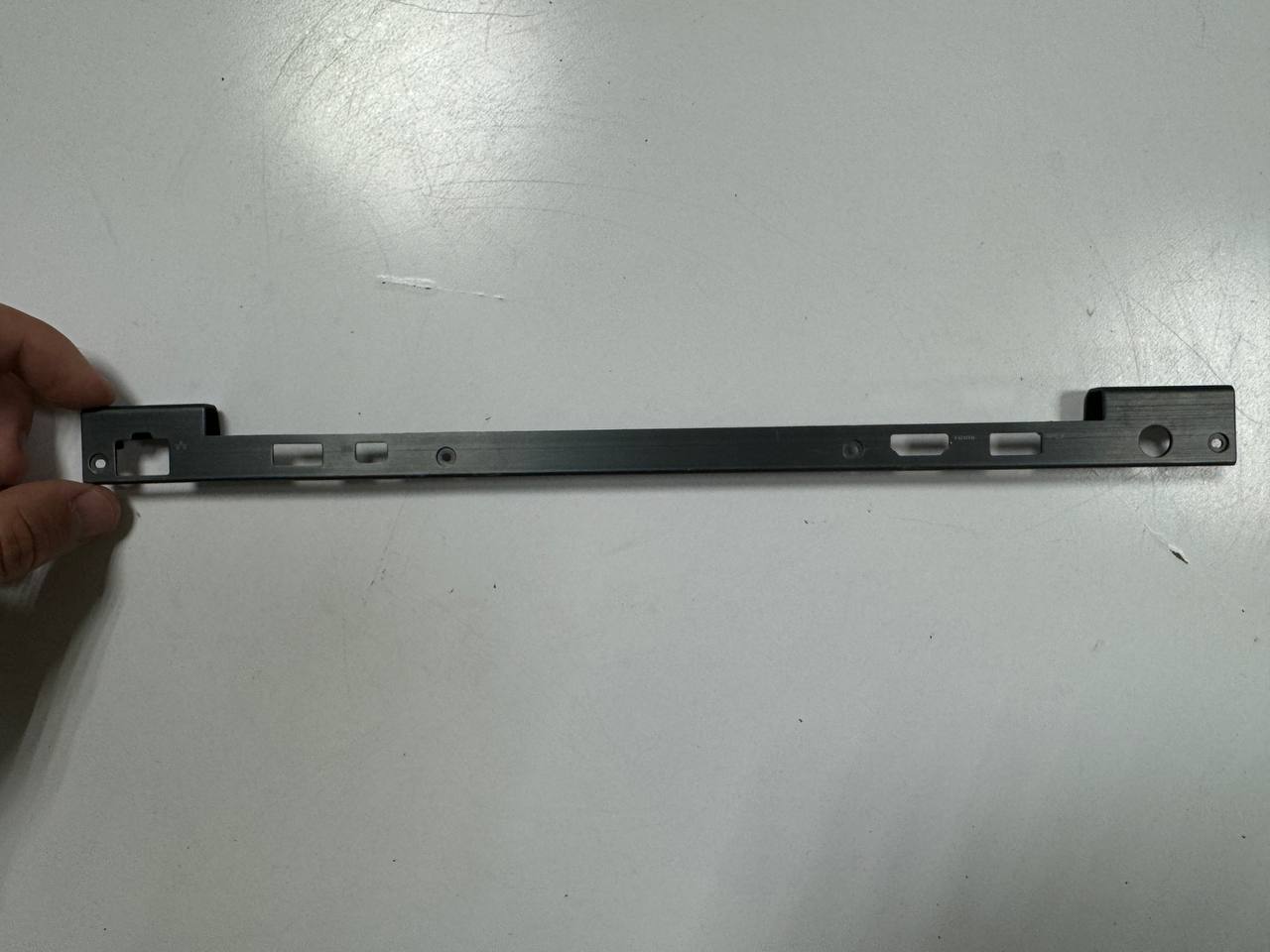 Кришка петлі dell latitude e6440
