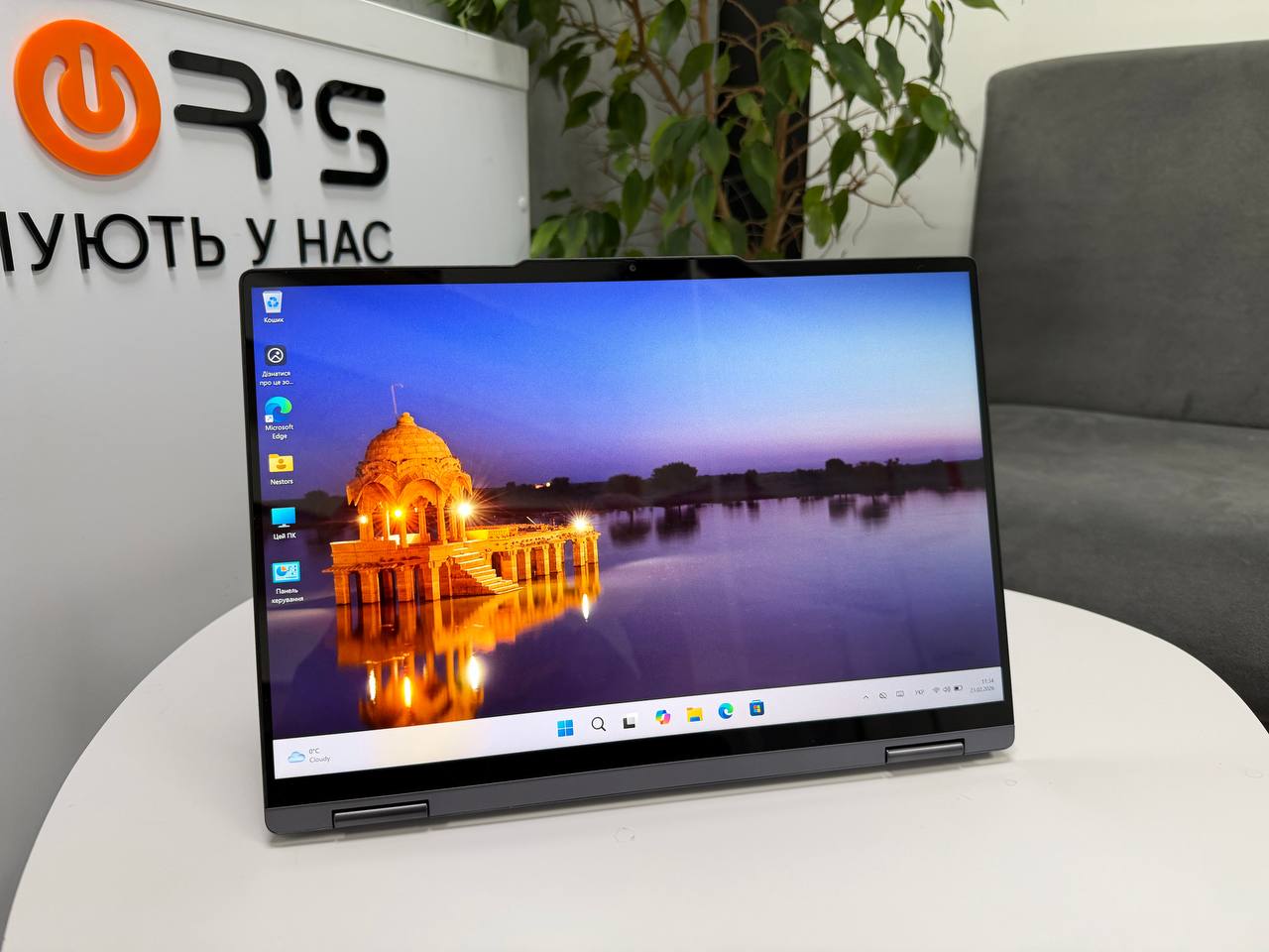 Сенсорний трансформер Lenovo Idea Yoga 7 14IRL8