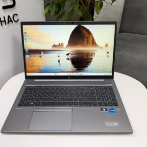 HP Zbook Firefly G8