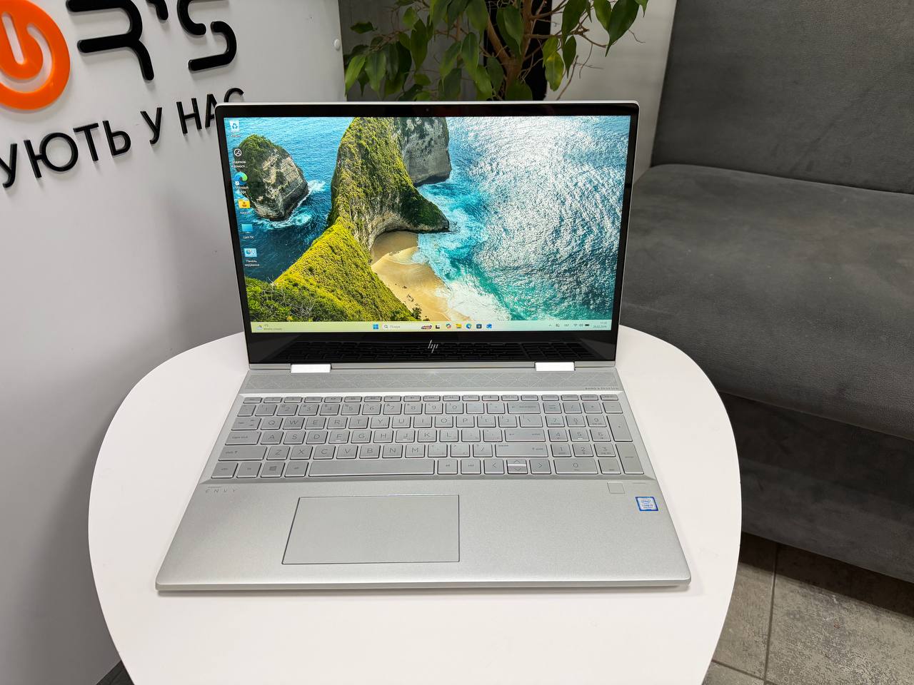 Сенсорний трансформер HP ENVY x360 Convertible