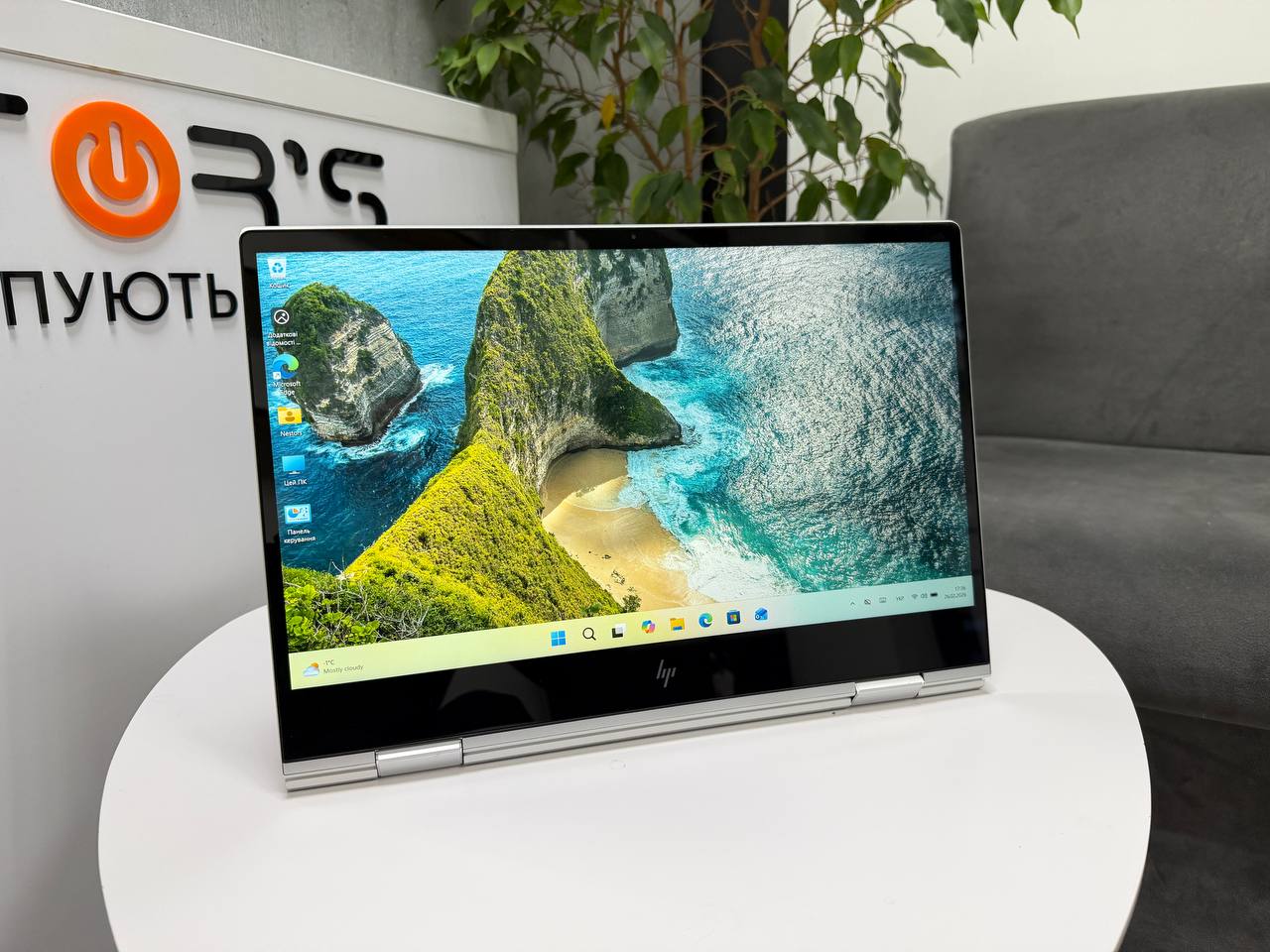Сенсорний трансформер HP ENVY x360 Convertible