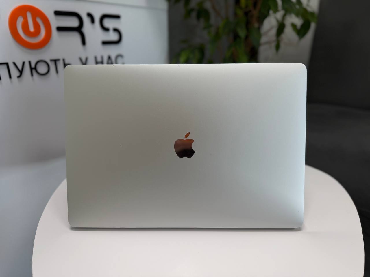 MacBook Pro 16 2019 Touch Bar
