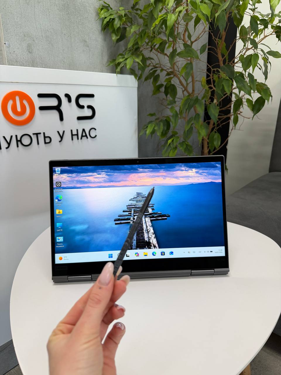 Сенсорний трансформер Lenovo ThinkPad X1 Yoga 4th із стилусом