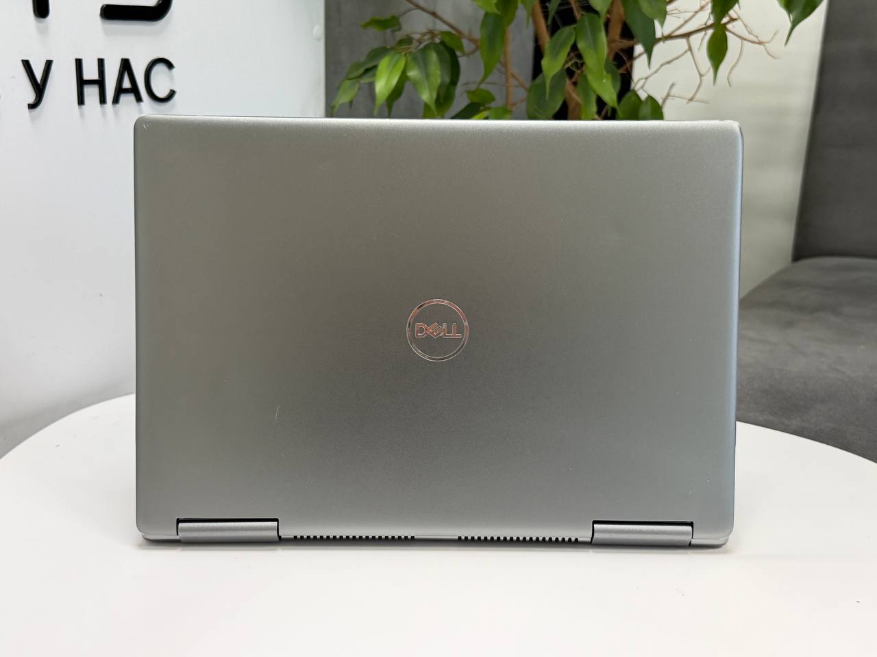 Сенсорний трансформер Dell Inspiron 7373