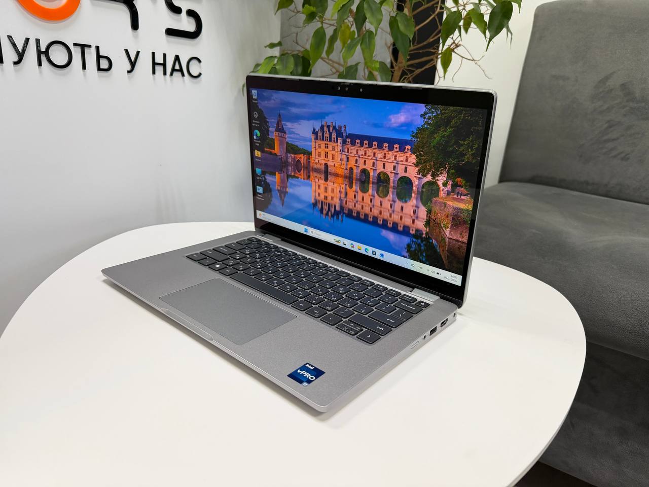 Сенсорний трансформер Dell Latitude 5340
