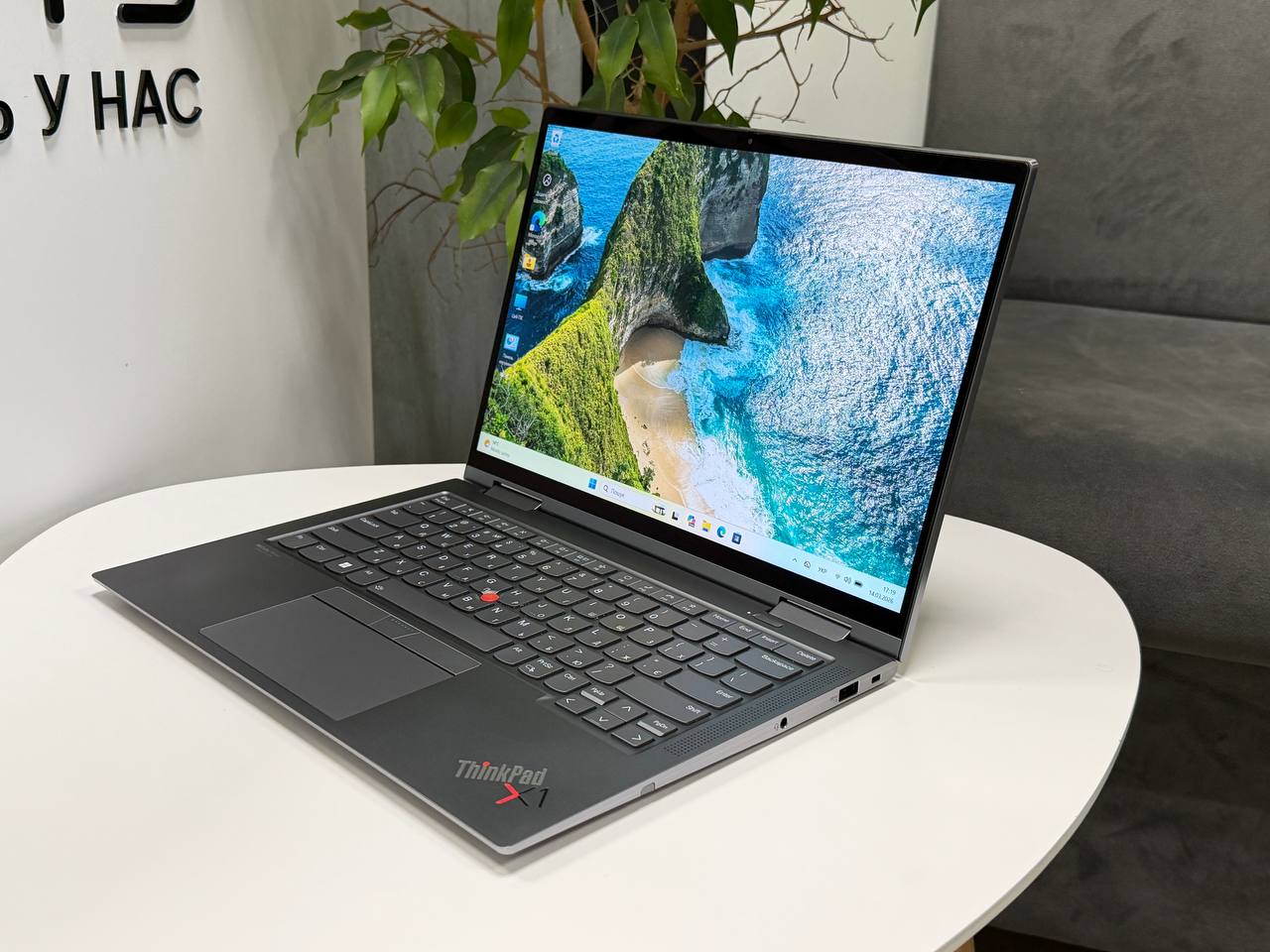 Сенсорний трансформер Lenovo ThinkPad X1 Yoga Gen 6