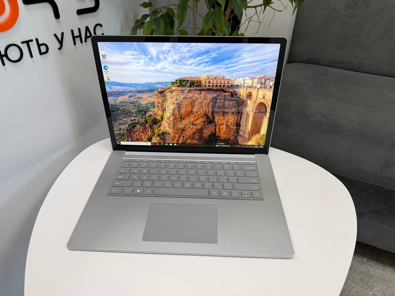 Сенсорний Microsoft Surface 5 for Business 1979