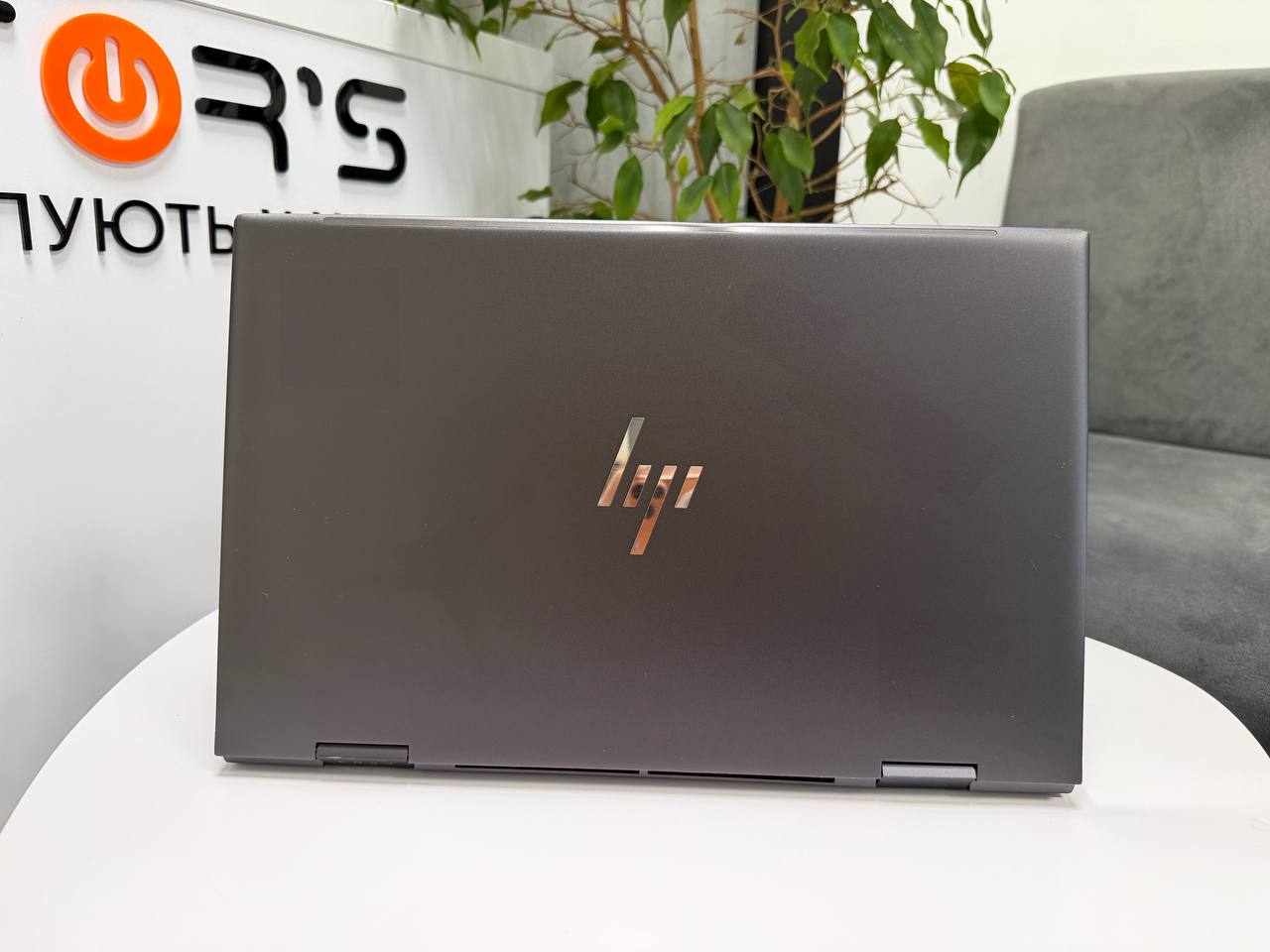 Сенсорний трансформер HP ENVY x360