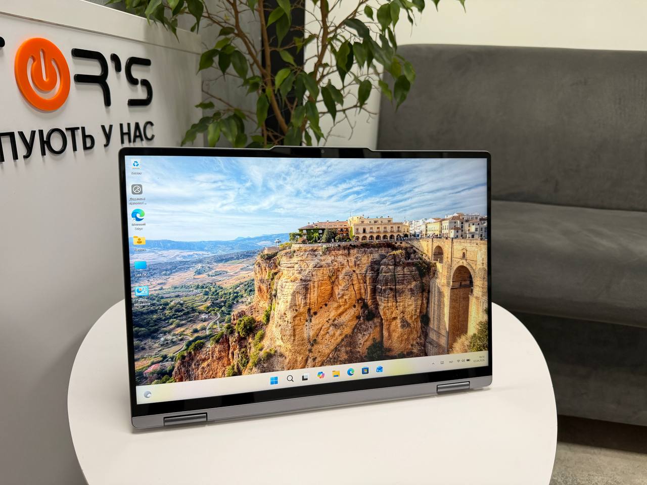 Сенсорний трансформер Lenovo Yoga 7 16ARP8