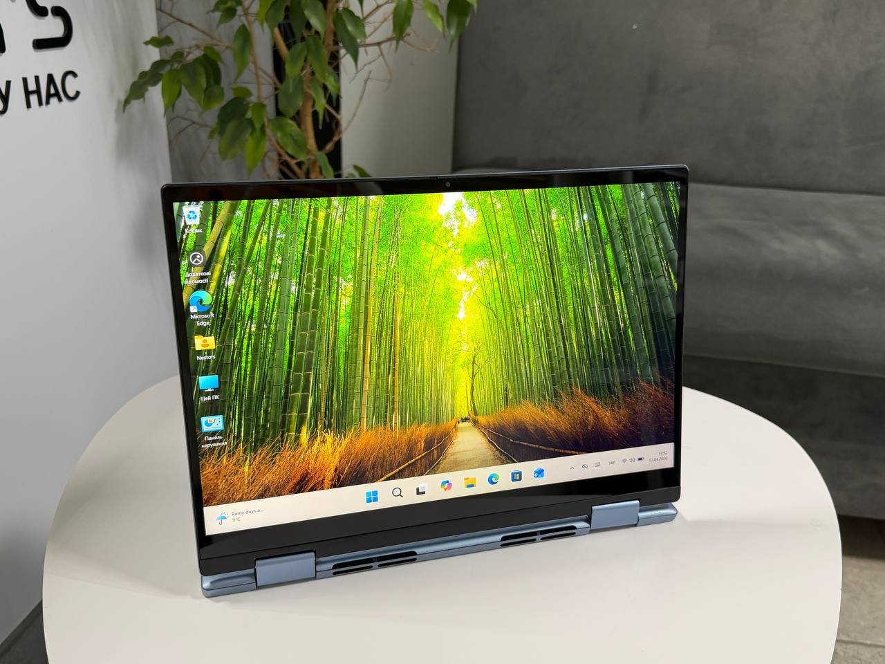 Сенсорний трансформер Dell Inspiron 14 7435