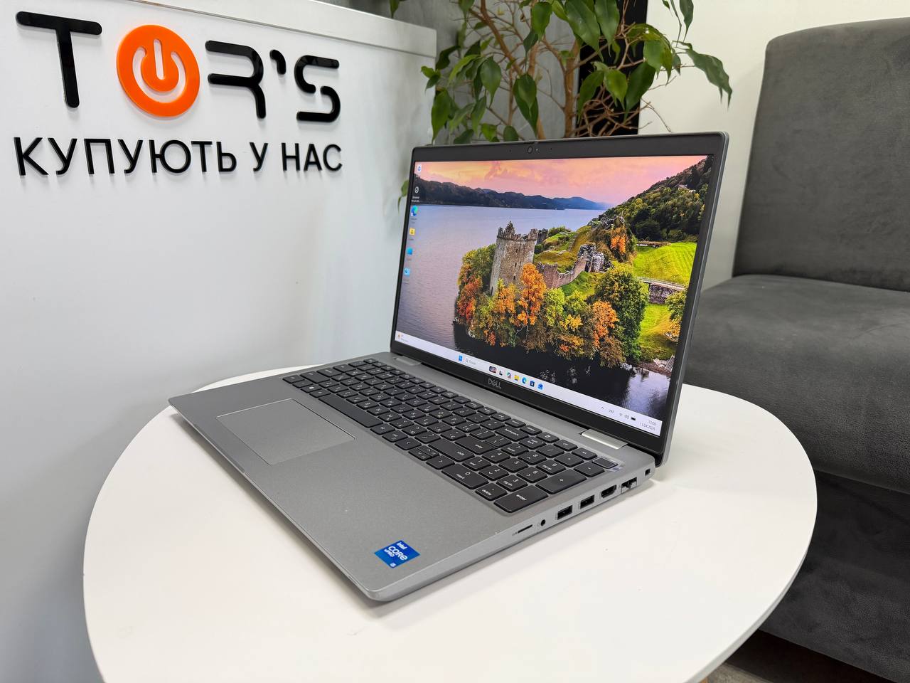 Dell Latitude 5521
