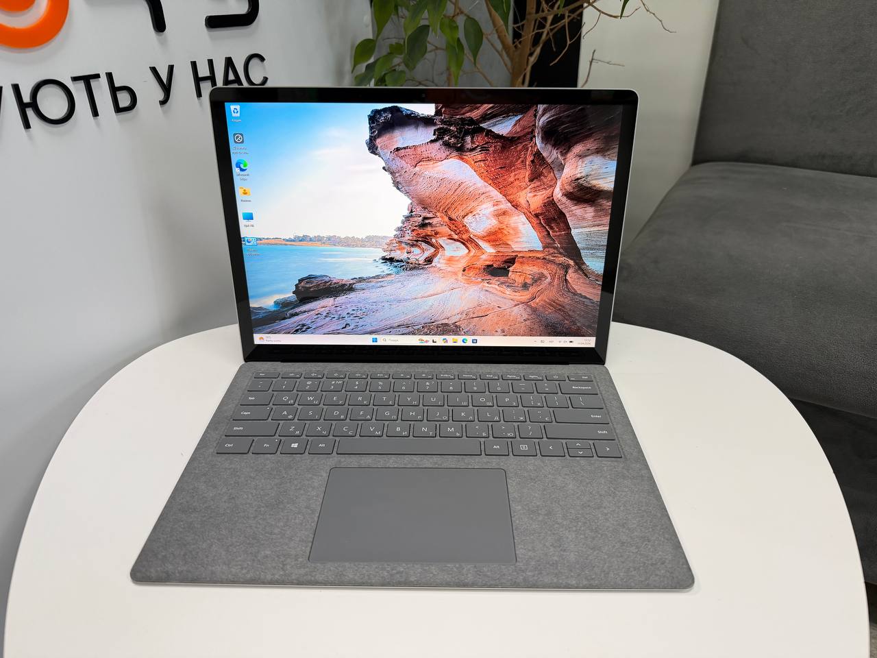 SurFace 3 1876
