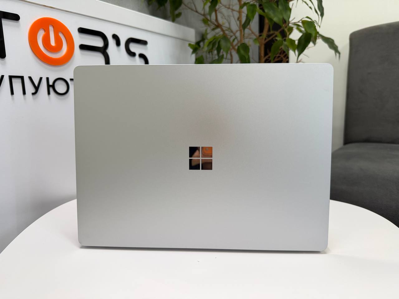 SurFace 3 1876