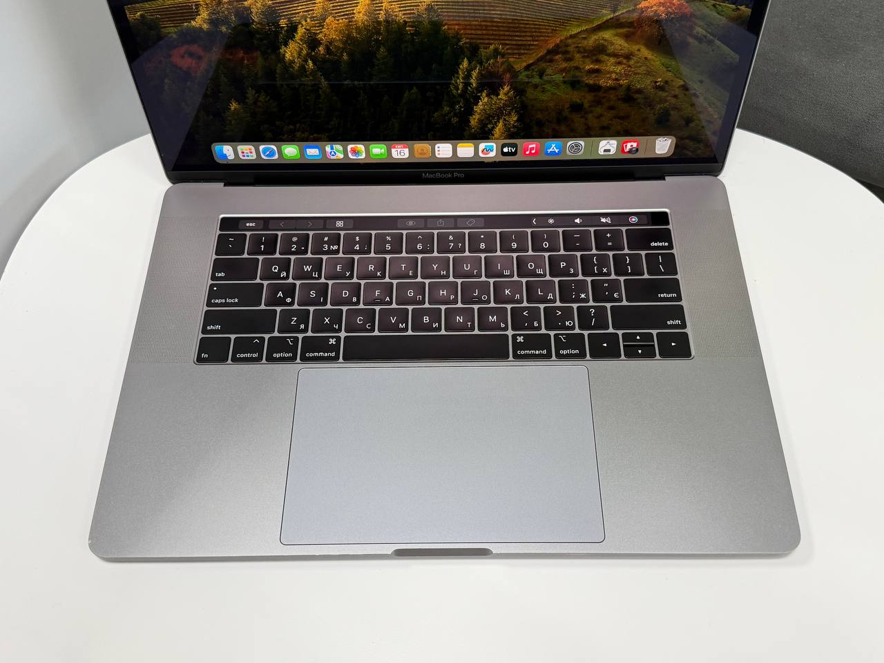 MacBook Pro 15 2018 TouchBar