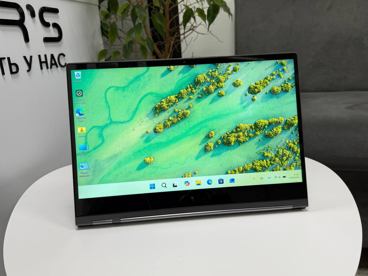 Сенсорний трансформер Lenovo Yoga C930-13IKB