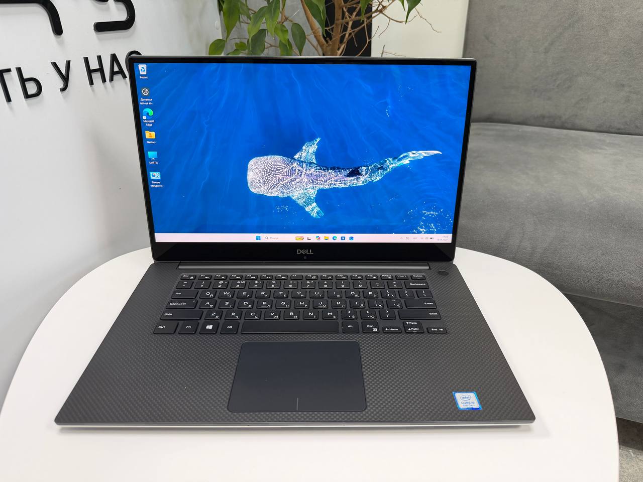 Сенсорний Dell Precision 5530
