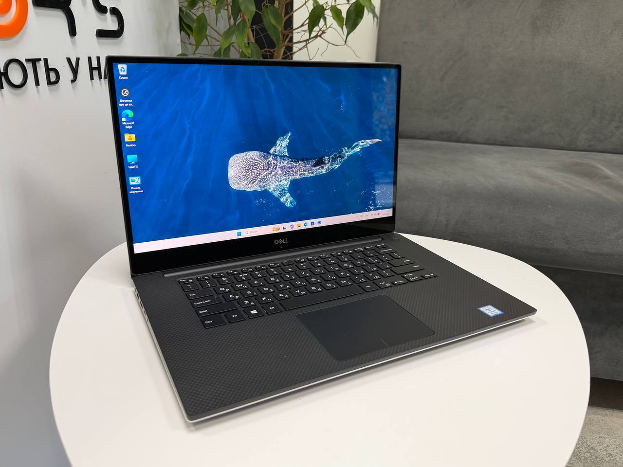 Сенсорний Dell Precision 5530