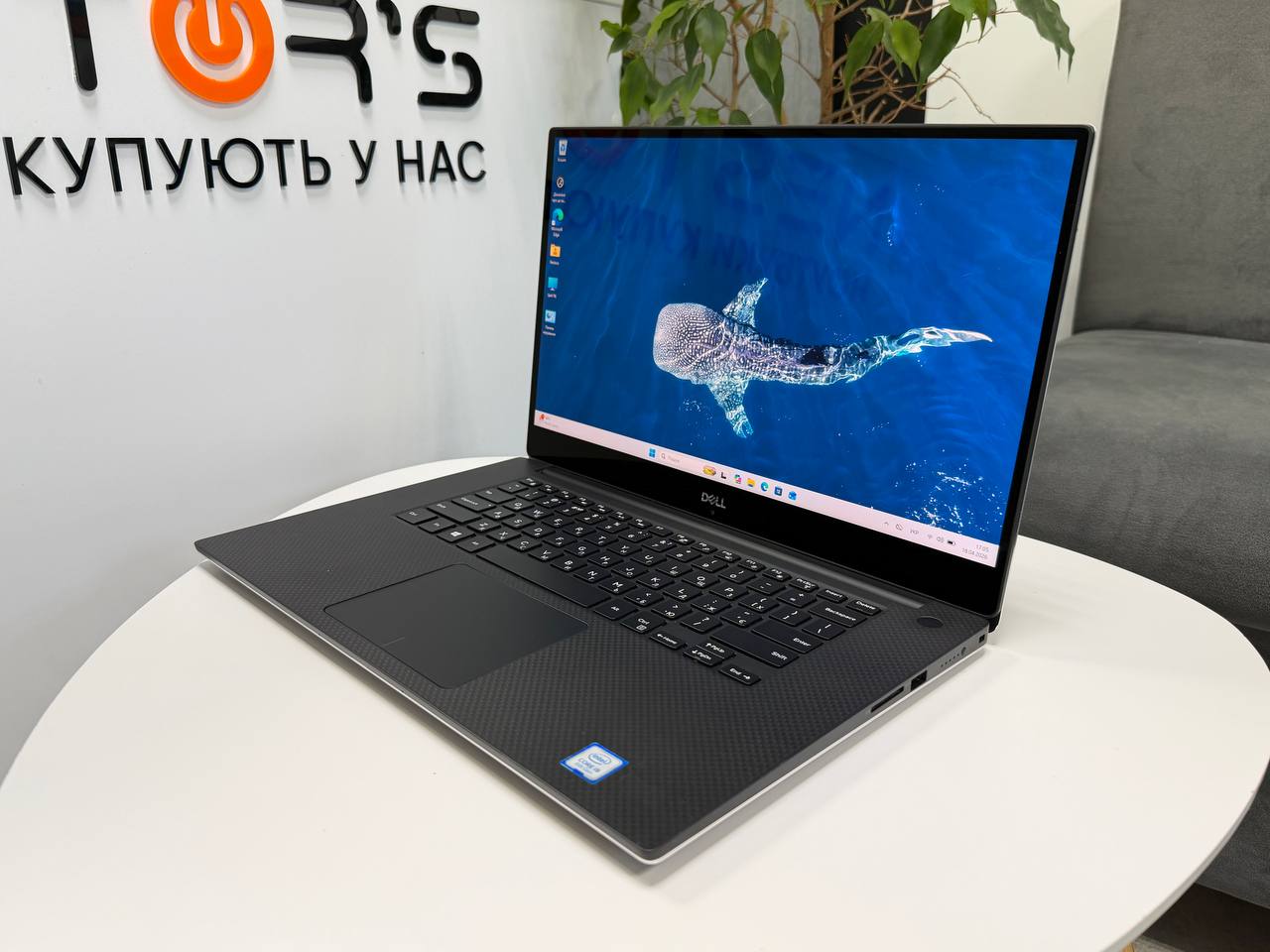 Сенсорний Dell Precision 5530