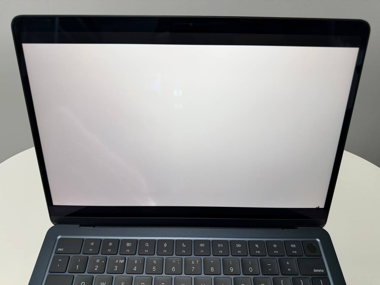MacBook Air 13 M4 2025