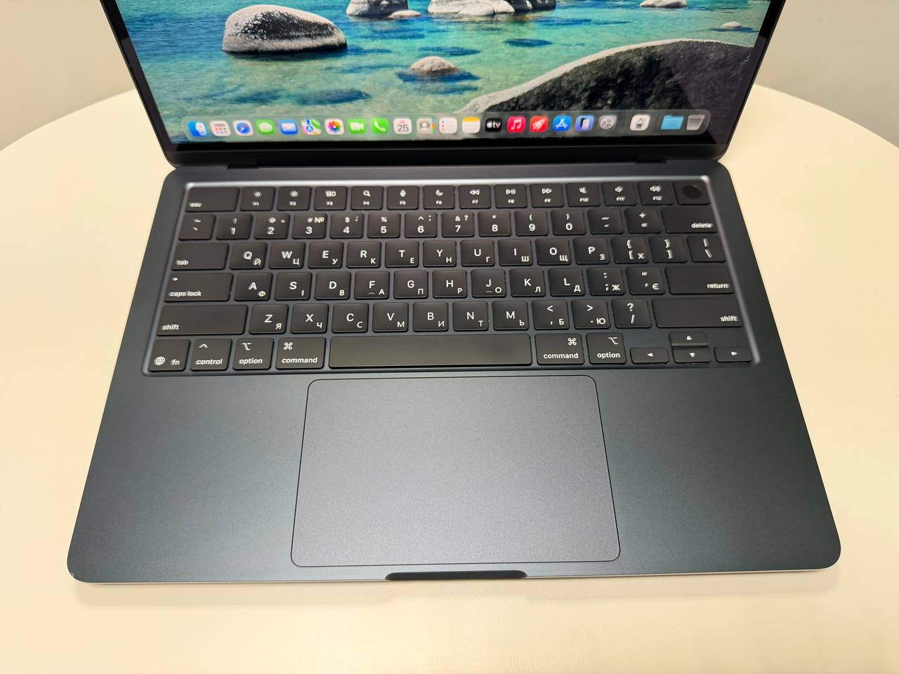 MacBook Air 13 M4 2025