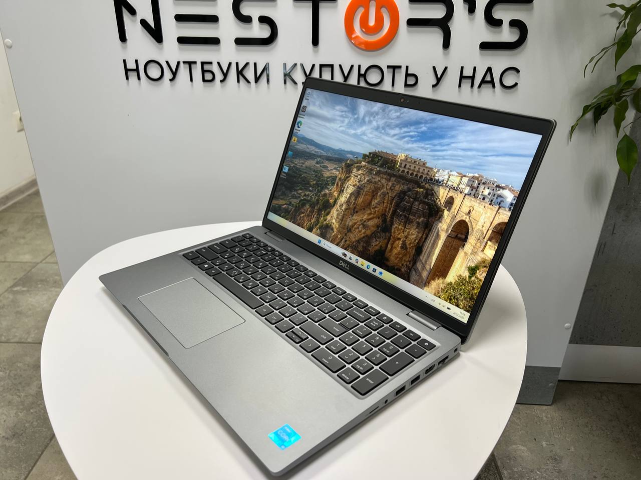 Dell Latitude 5520