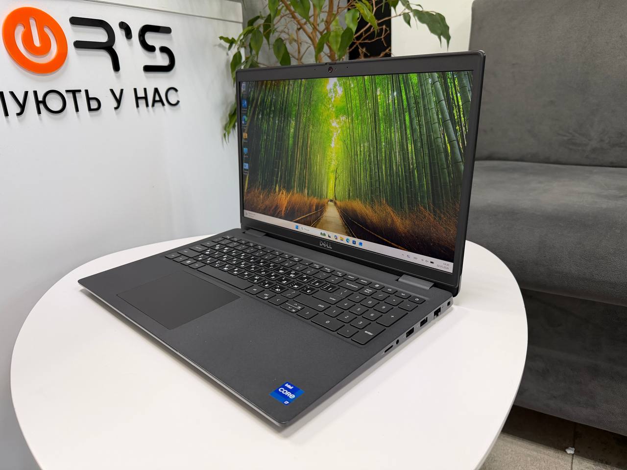 Dell Latitude 3520