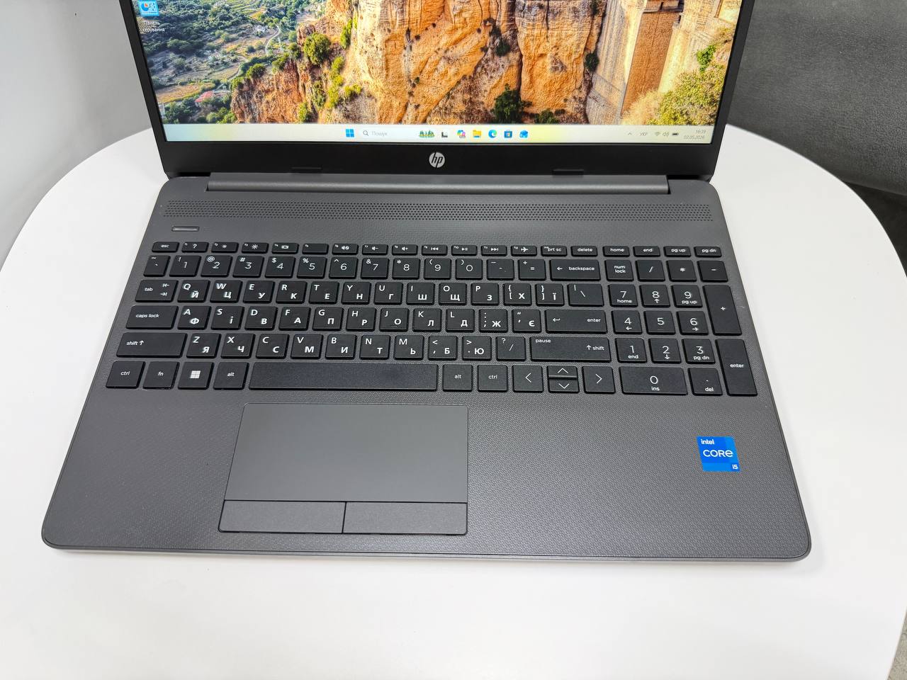 HP 250 G9