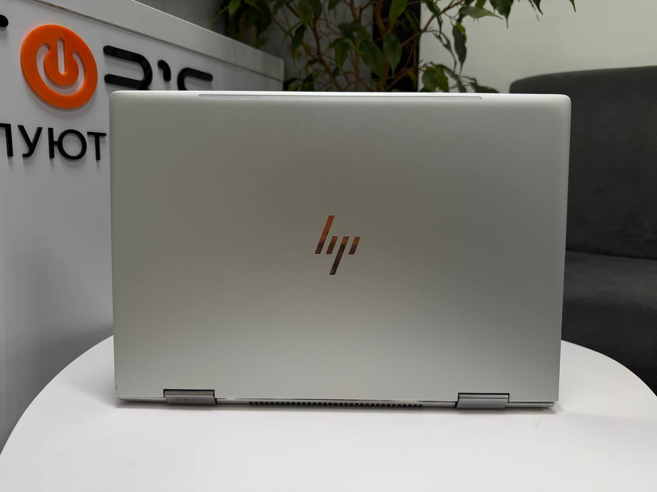 Сенсорний трансформер HP ENVY x360