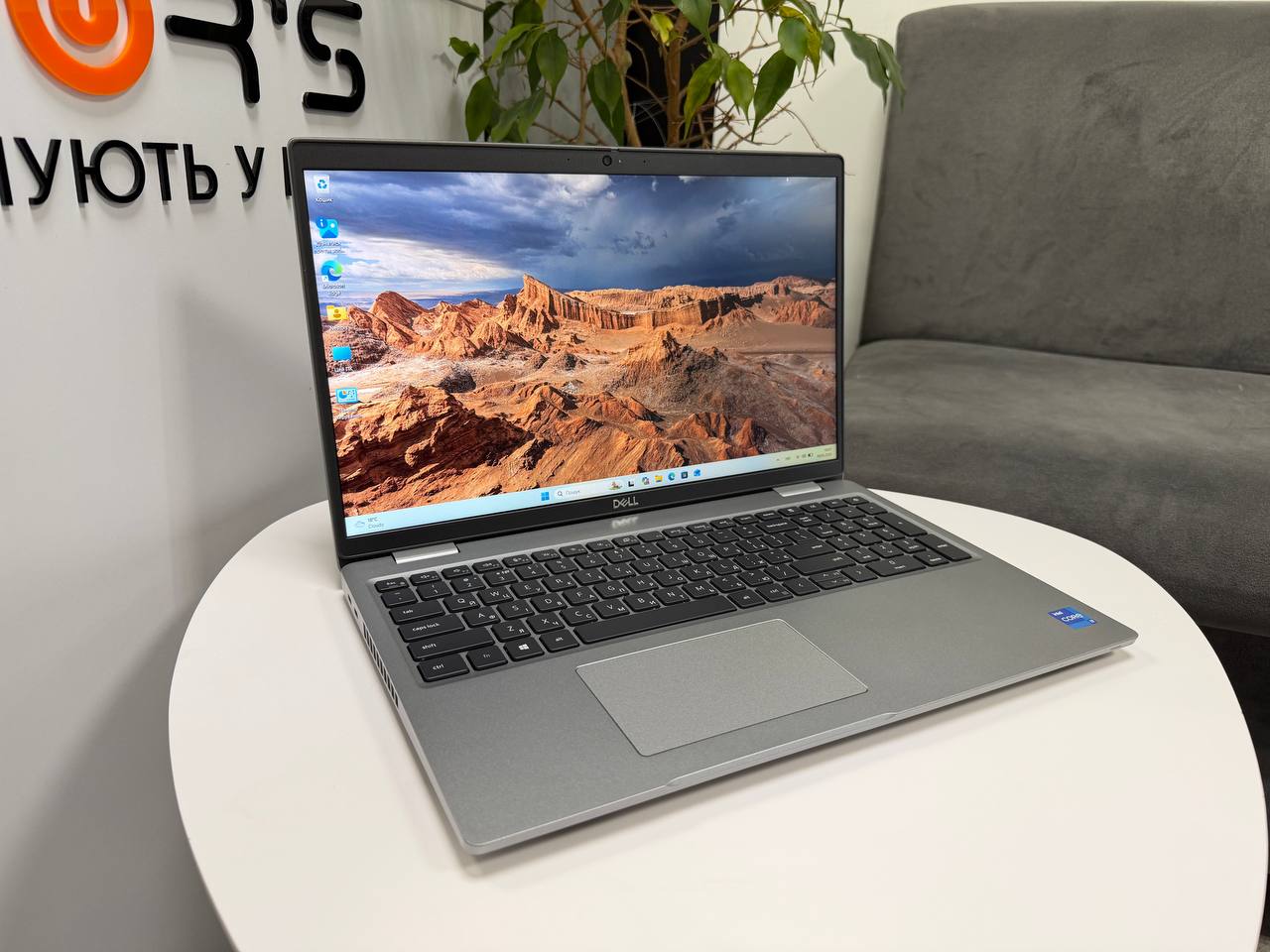 Dell Latitude 3560