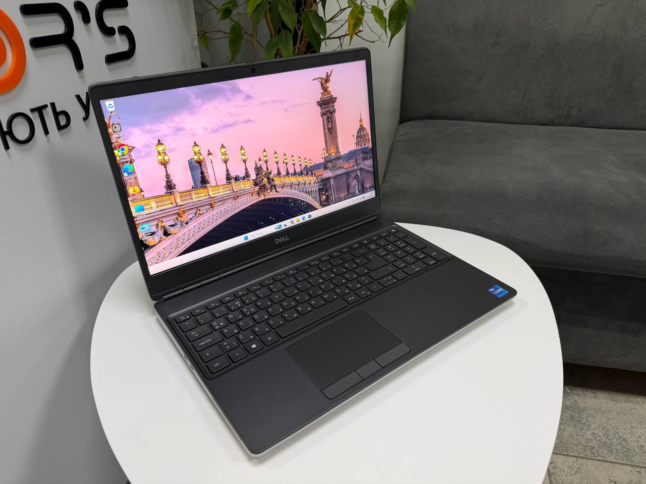 Dell Precision 7560