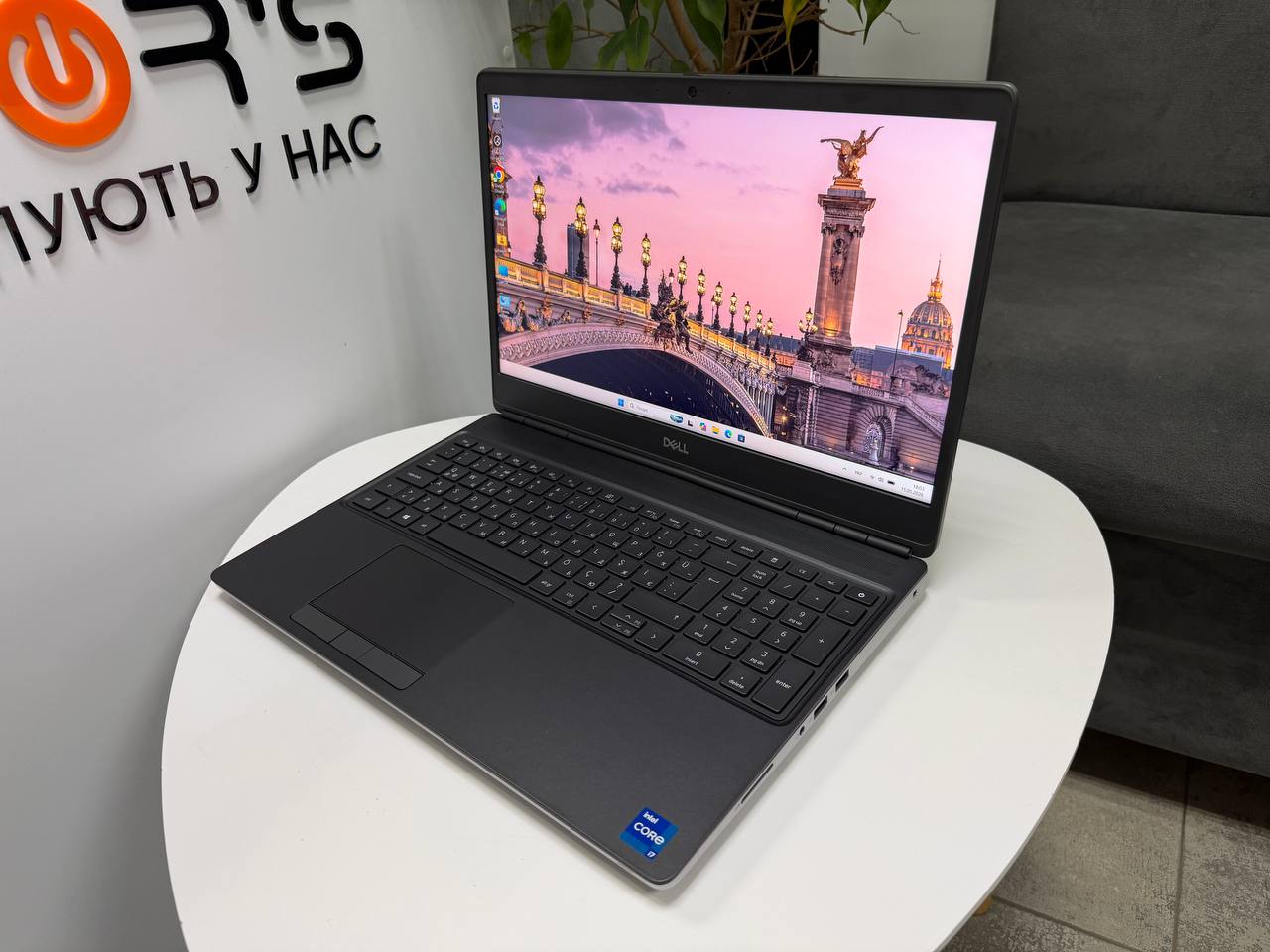 Dell Precision 7560