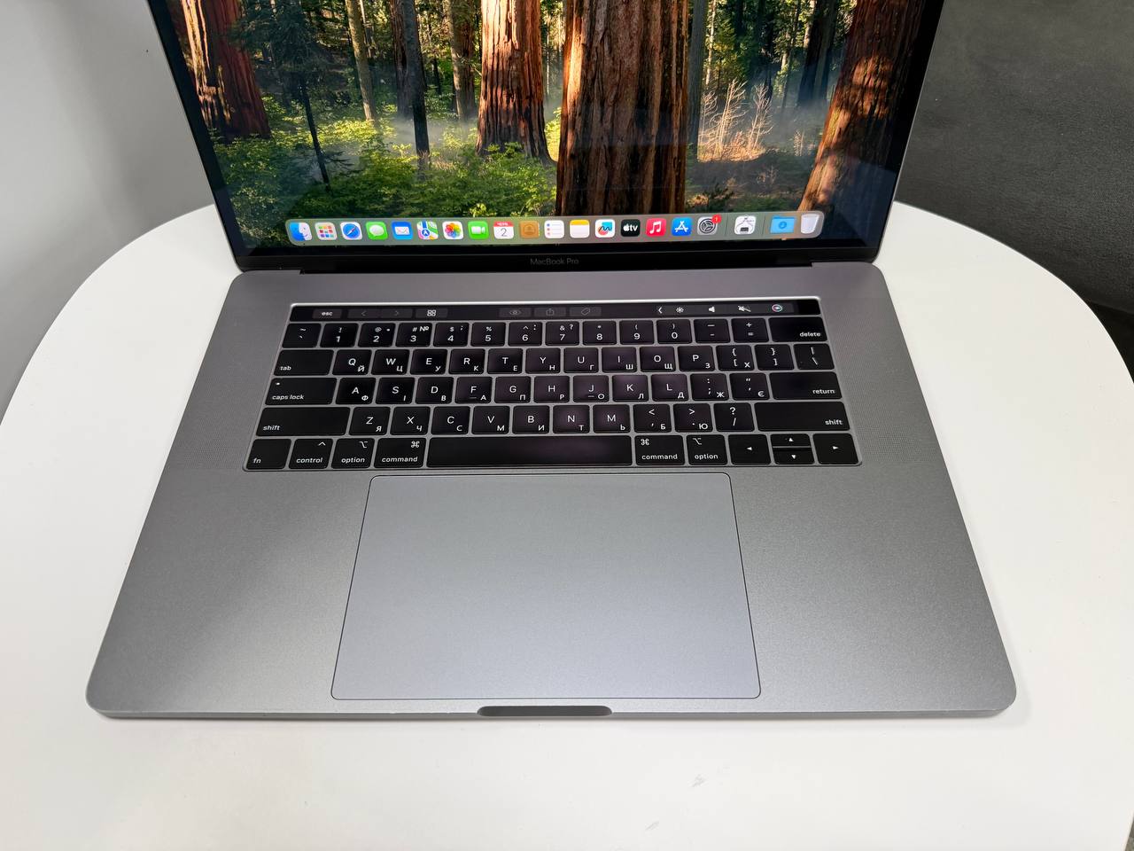 MacBook Pro 15 2018 TouchBar