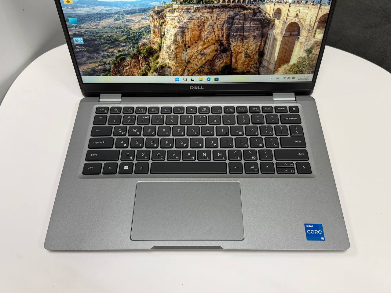 Dell Latitude 5330