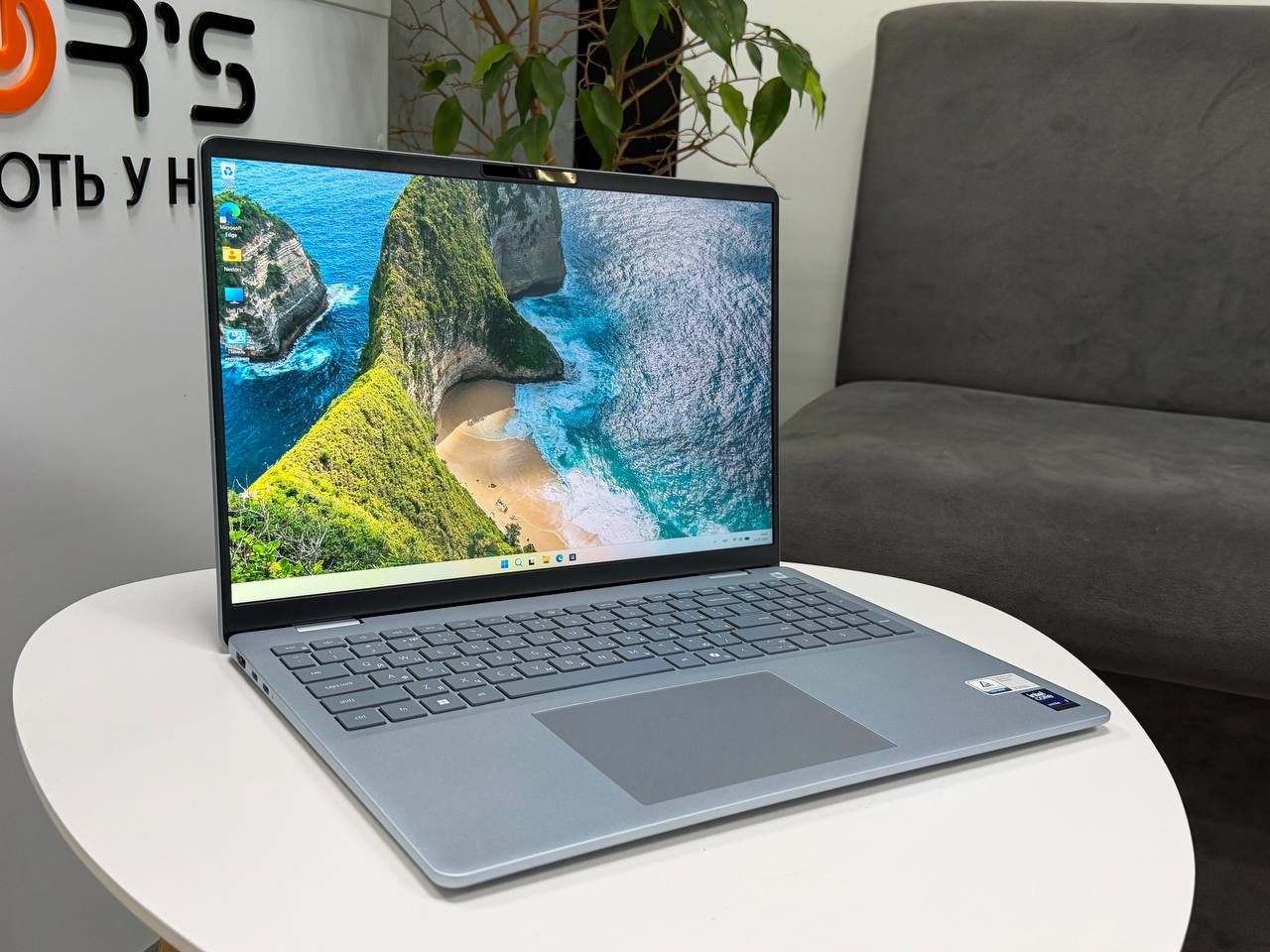 Dell 16 Plus DB16250
