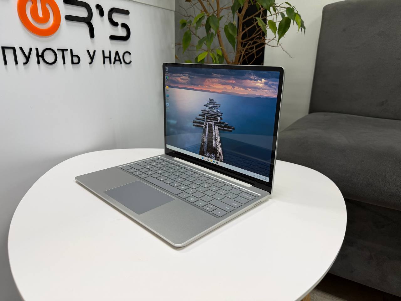 Сенсорний Microsoft SurFace Go 1943