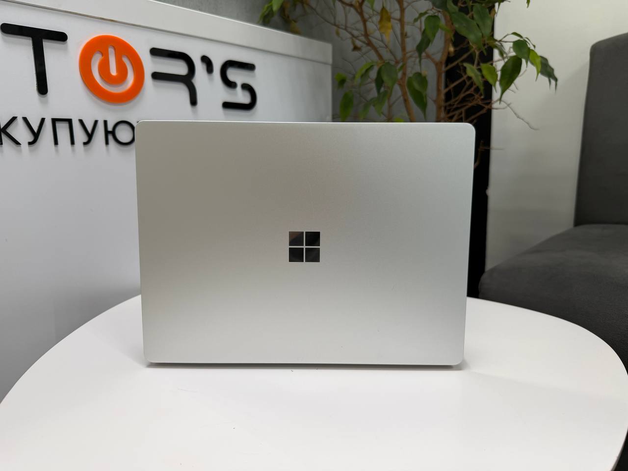 Сенсорний Microsoft SurFace Go 1943