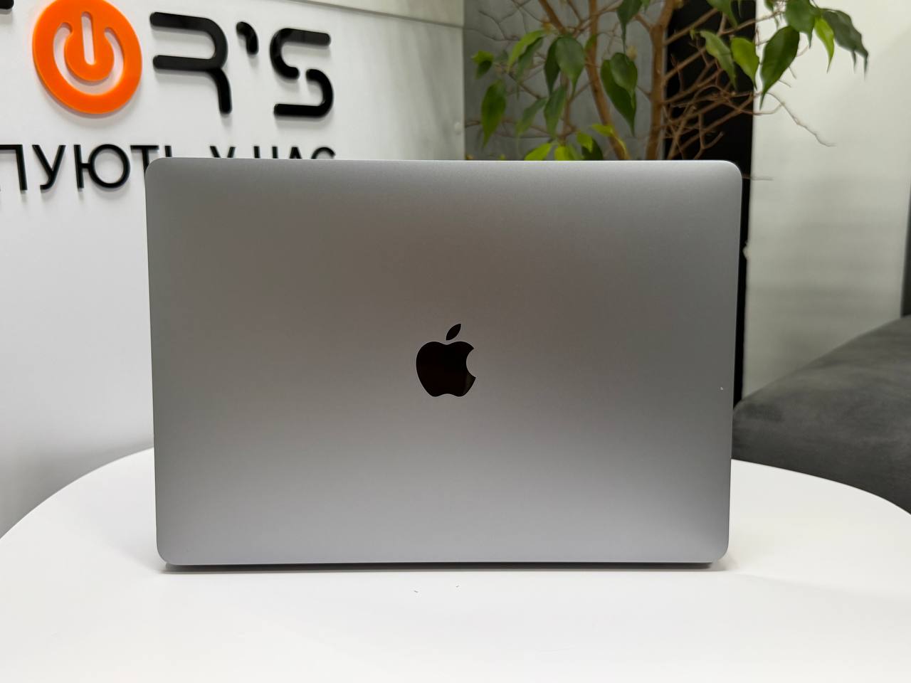 MacBook Pro 13 2020 TouchBar